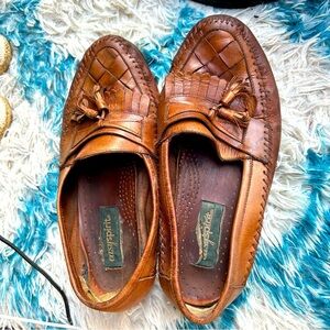 Easy Spirit Tan Leather Loafers